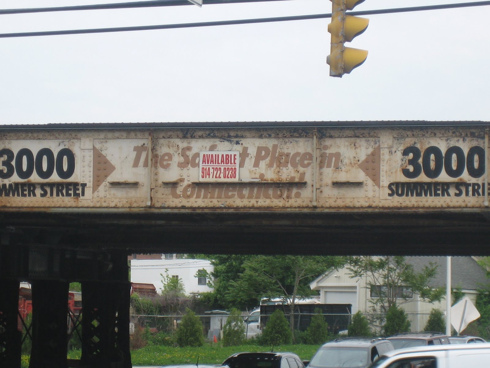 Streets of Stamford: Hidden signs