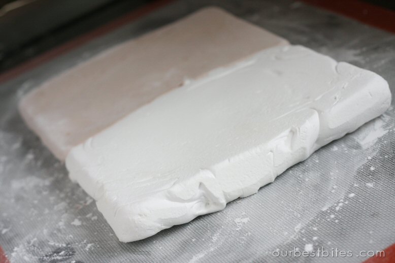 [marshmallows+out+of+pan.jpg]