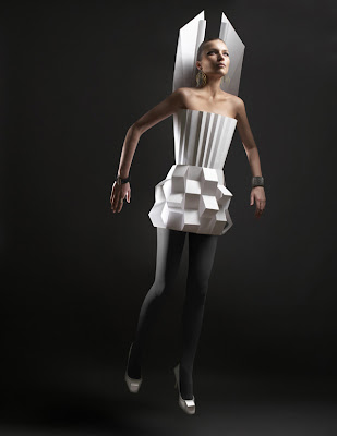 Pretty little things: Paper Sculpture Fashion by Zaharova and Plotnikov