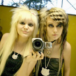 Scene Chicks