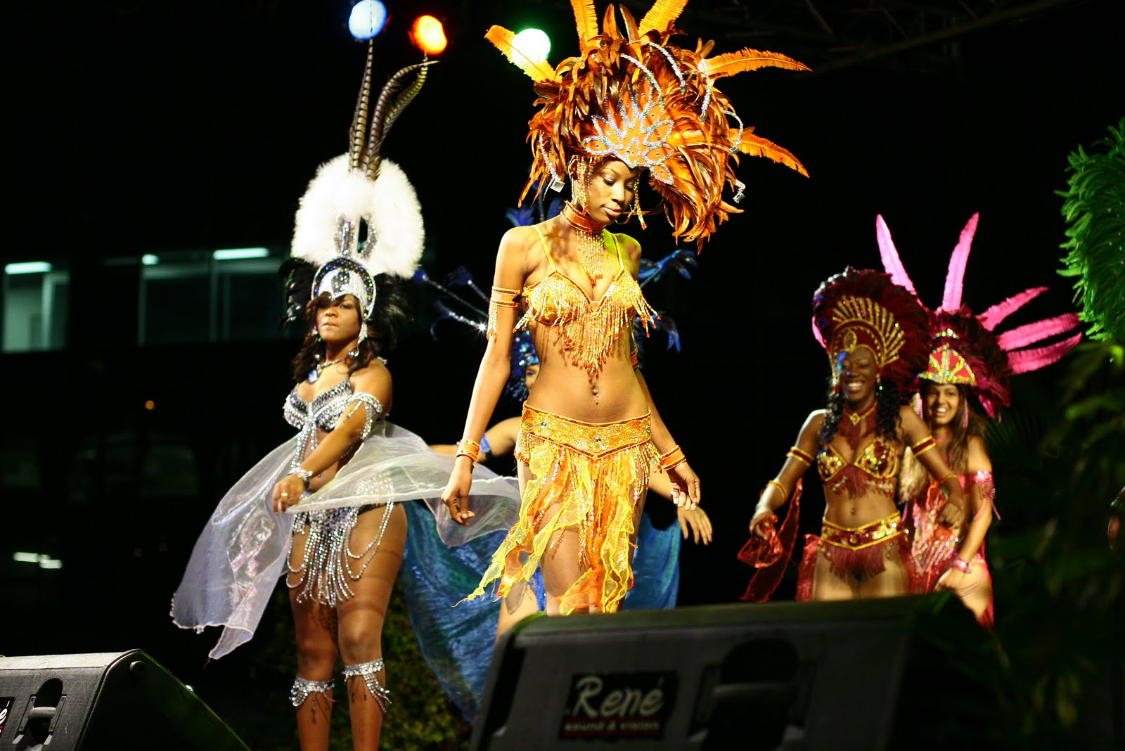 [The+Official+Launch+of+Carnival+2010+343.jpg]