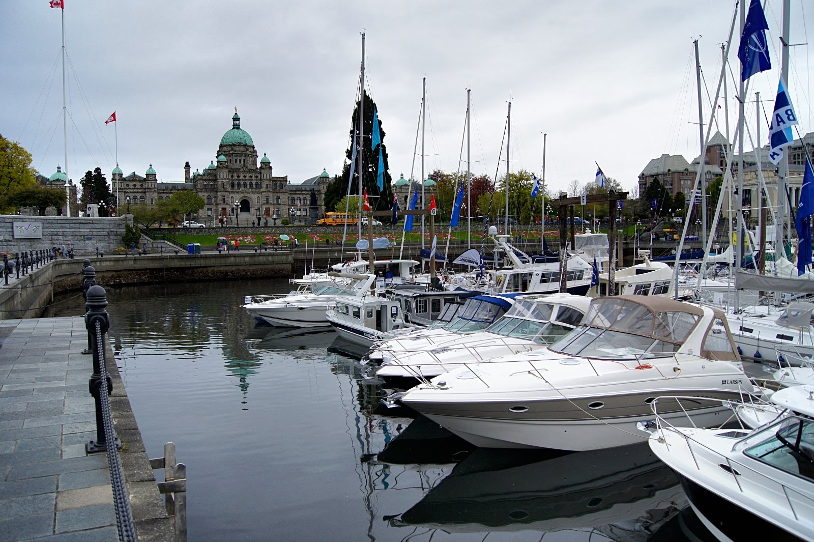Victoria Daily Photo Floating Boat Show