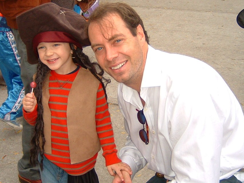 [pumpkin+halloween+parade+2008+017.JPG]
