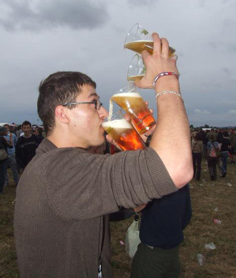 [drink-beer.jpg]