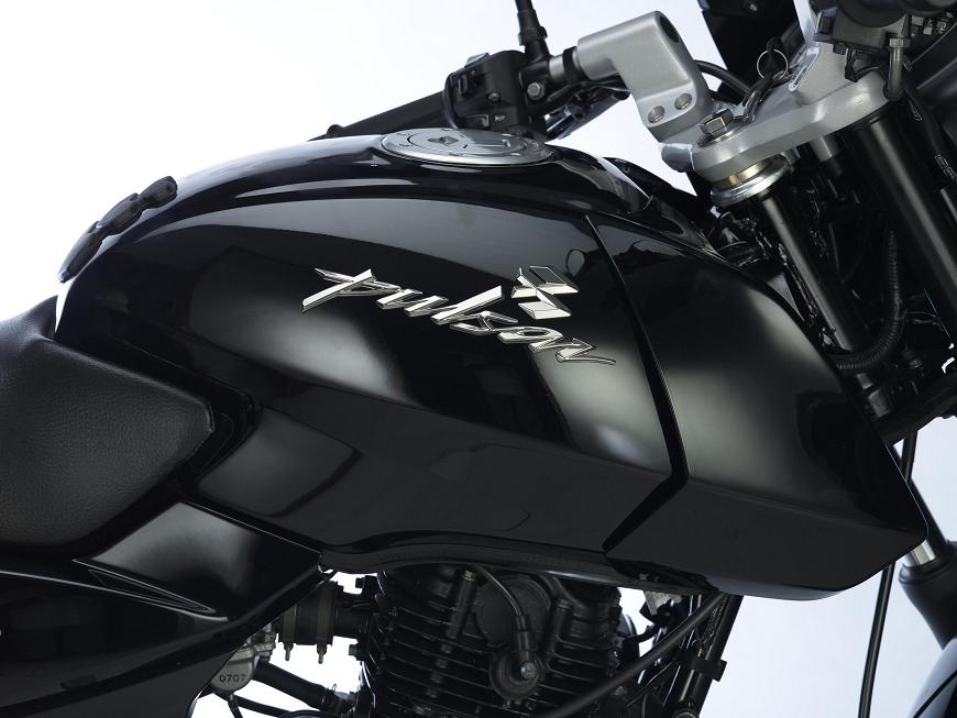 pulsar 180 fuel tank flap cover price