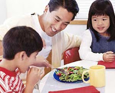 Before You Go Out to Eat, Click for KIDS EAT FREE