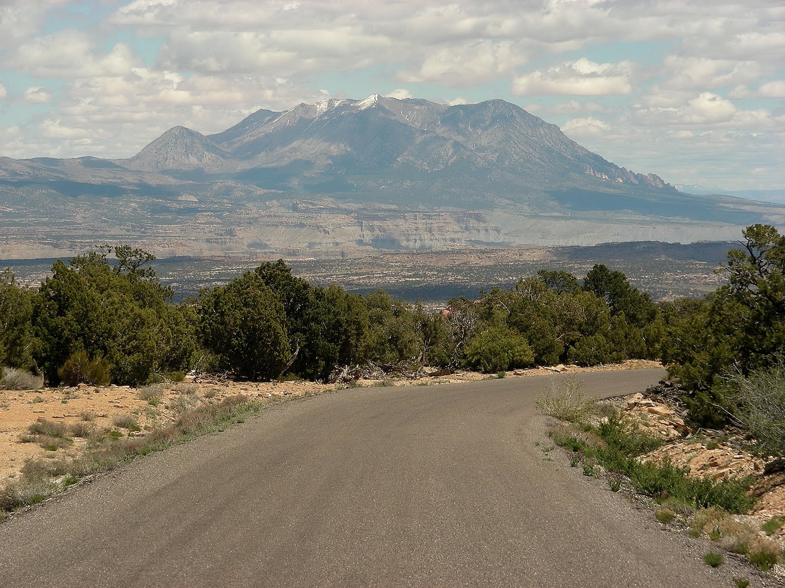 It Just Comes Naturally NotomBullfrog Road en route to Capitol Reef