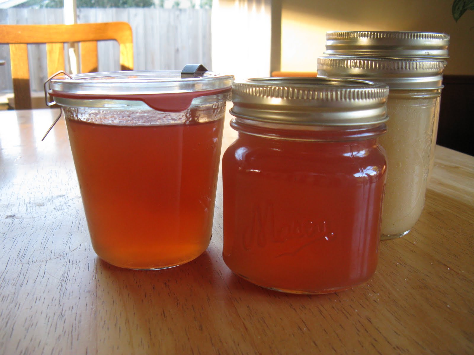 Vegan Eats and Treats! Applesauce and Apple Jelly!