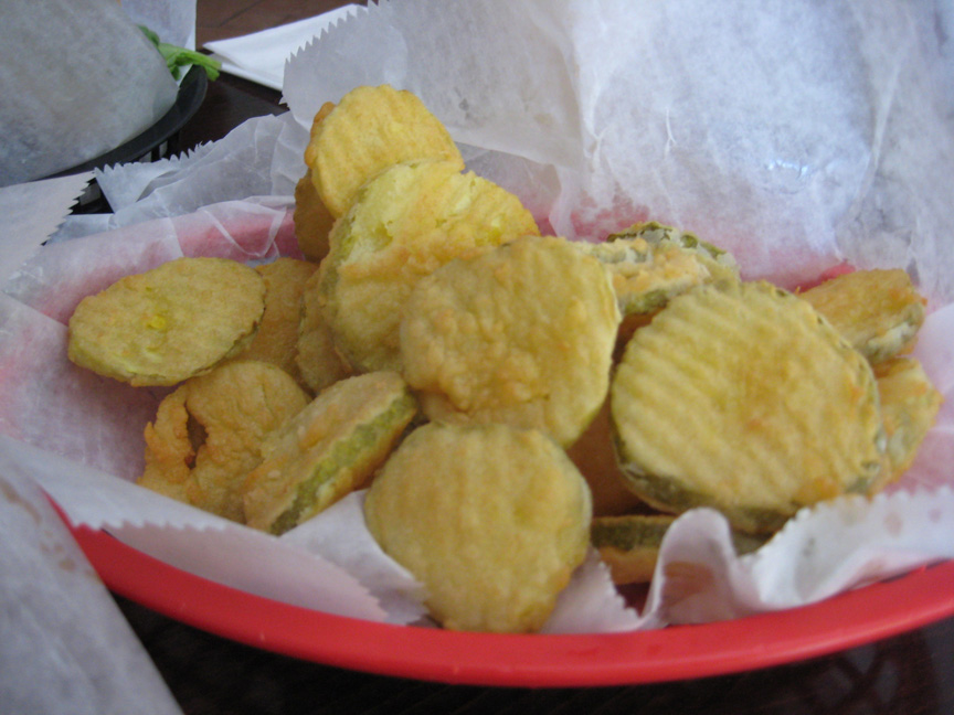 Corner-Burger-fried-pickles.jpg