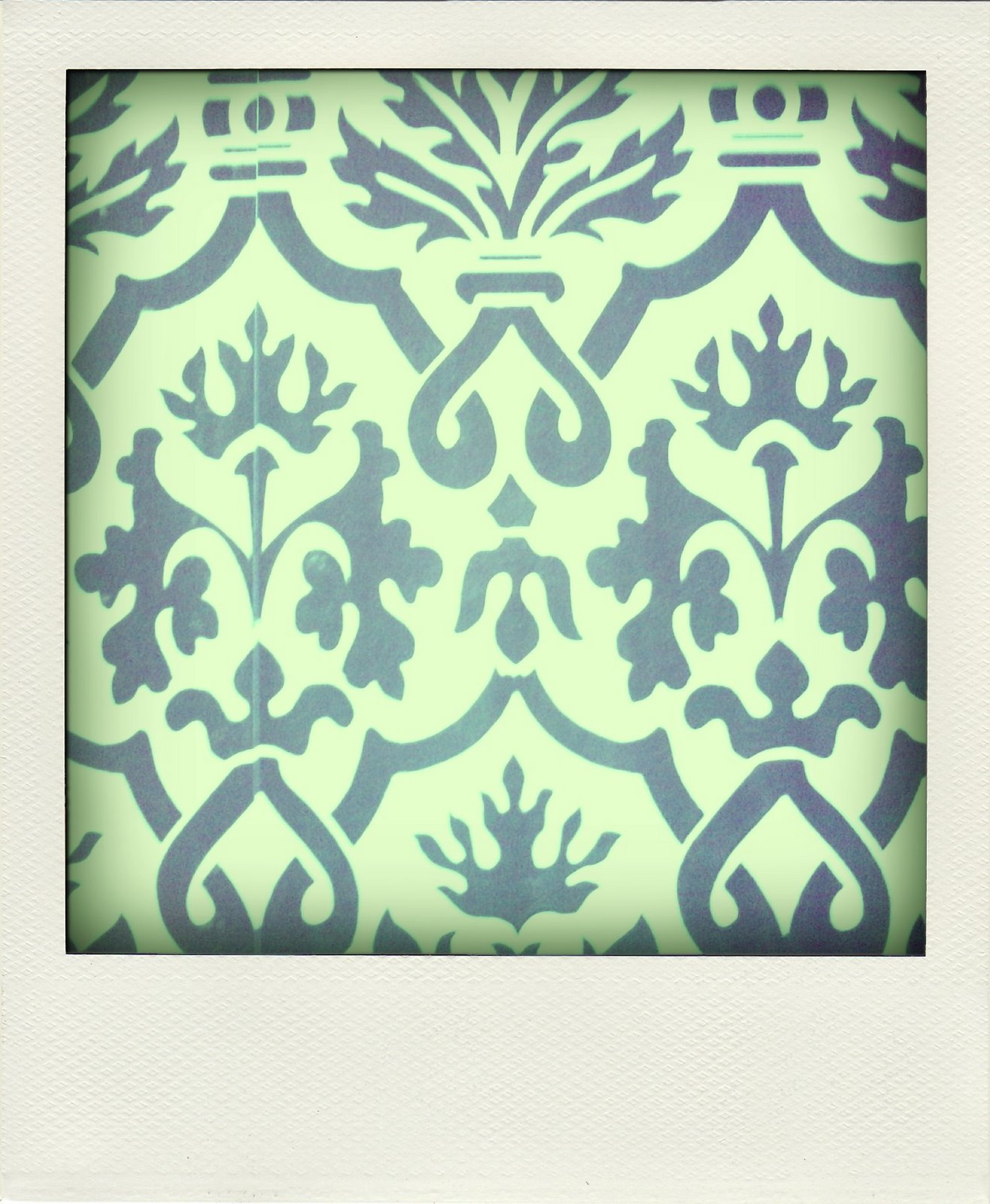 [LGIM0010_2-pola.jpg]