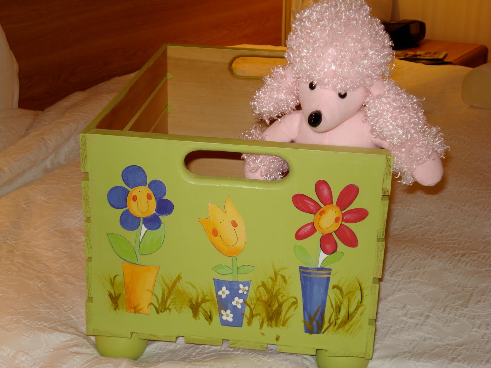 Barb Smith Designs Baby Toy Box