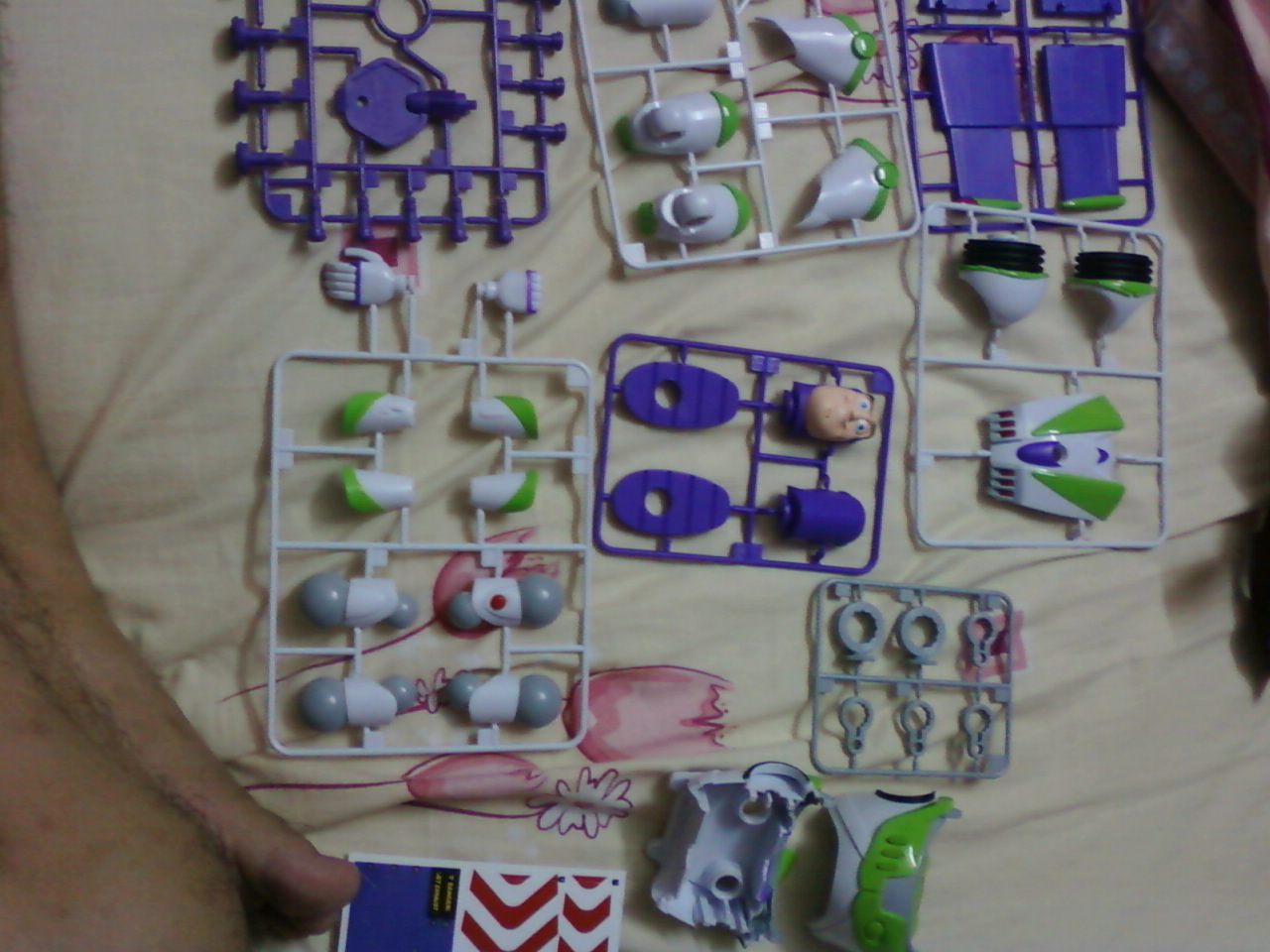 ilovesomething1234: The Buzz Lightyear Model Kit