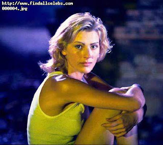 celebrityworldforall: Sandra Hess