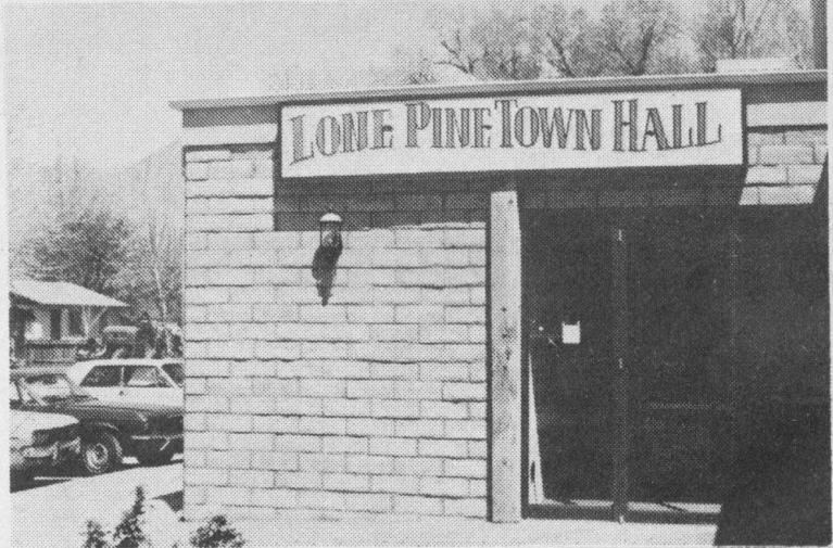 [Lone+Pine+1975+doctored.jpg]