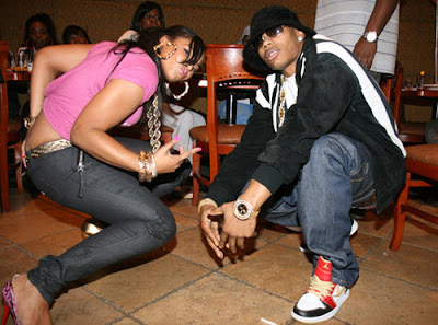 Angelina Jolie Leg: nelly and ashanti 2007