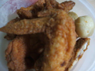 Clothes and food by Kuching gal: Famous Wayang Street fried chicken ...