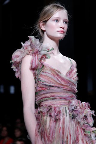 RUNWAY REPORT.....Paris Haute Couture Fashion Week: Elie Saab Couture S ...