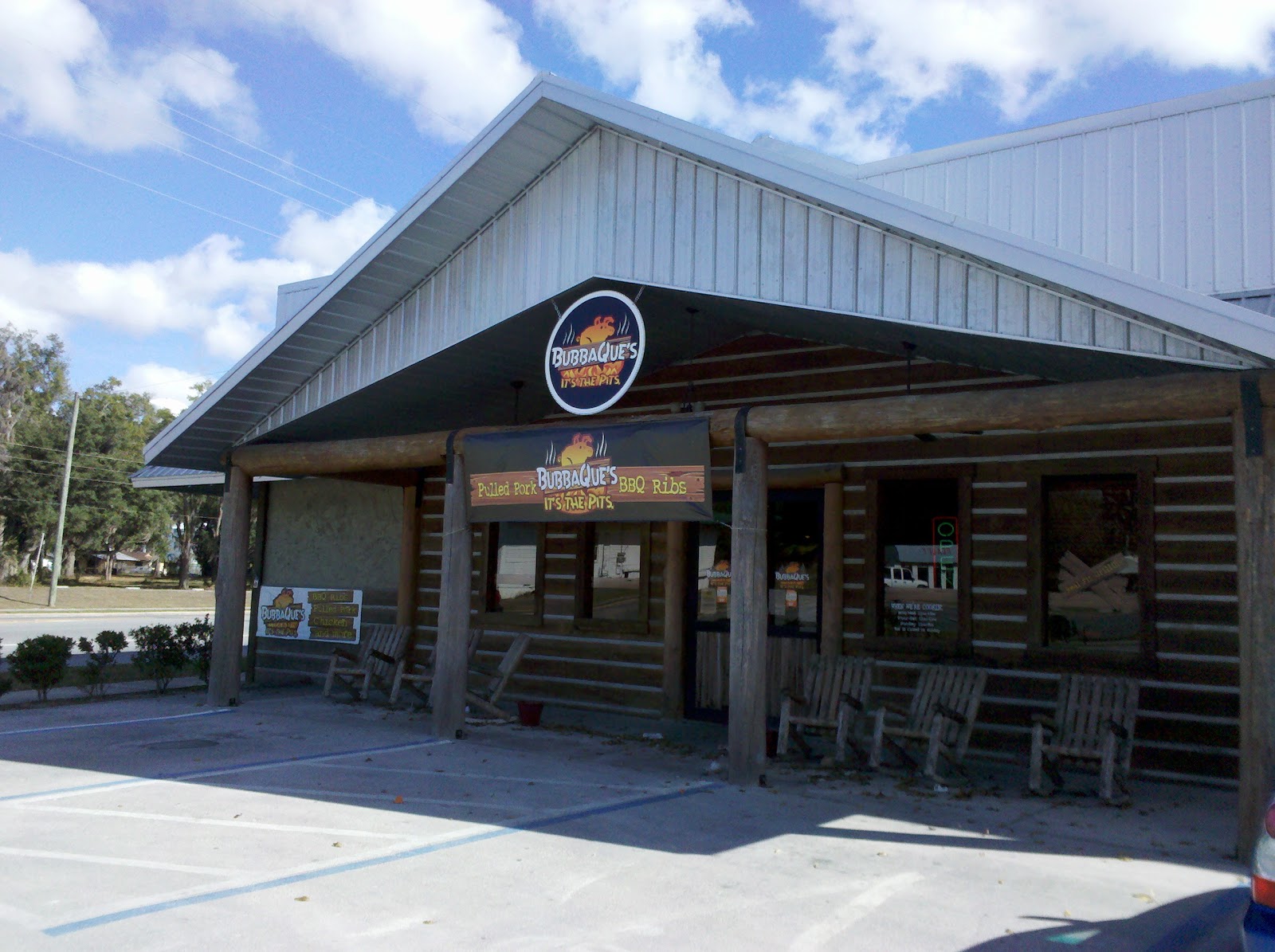 Smoked Pig and Sweet Tea BubbaQue'sCross City,FL