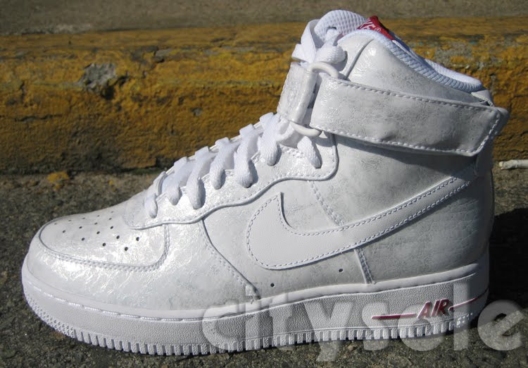 jordan 1 retro satin snake