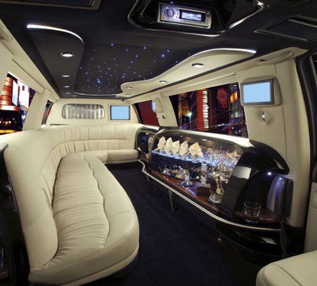 Awesome limo interior - 16 Pics | Curious, Funny Photos / Pictures