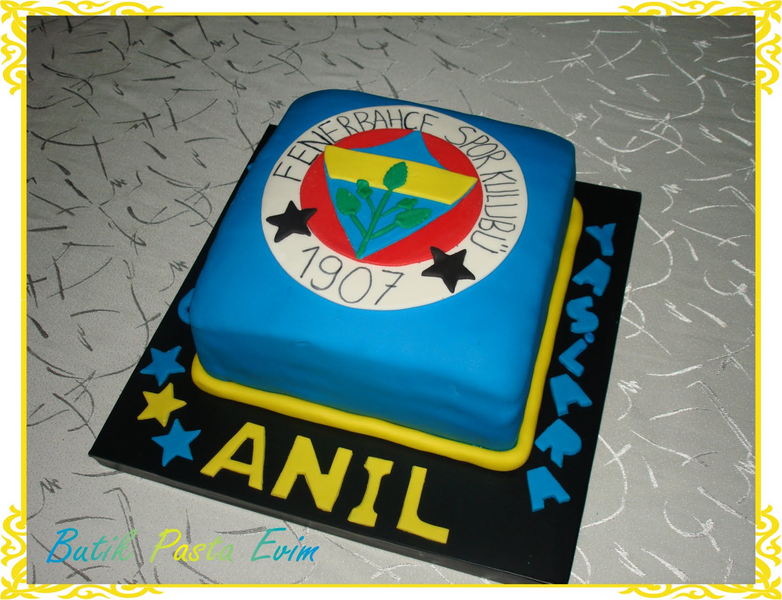 Anıl Bey�e FenerBahçeli Pasta…
