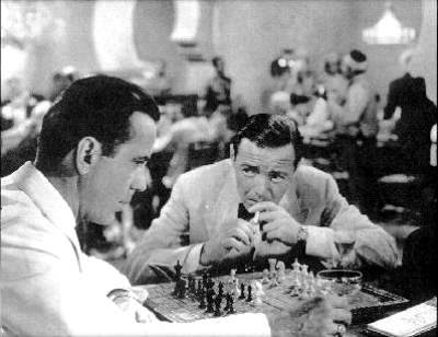 Humphrey Bogart et Peter Lorre dans Casablanca