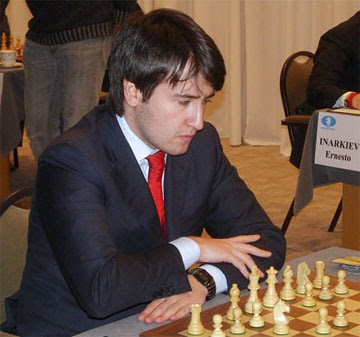 Photo ci-contre: le joueur azéri Teimour Radjabov finit premier ex-aequo.