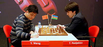 la victoire hier de Radjabov contre Wang Yue avec son Est-indienne mortelle © ChessBase