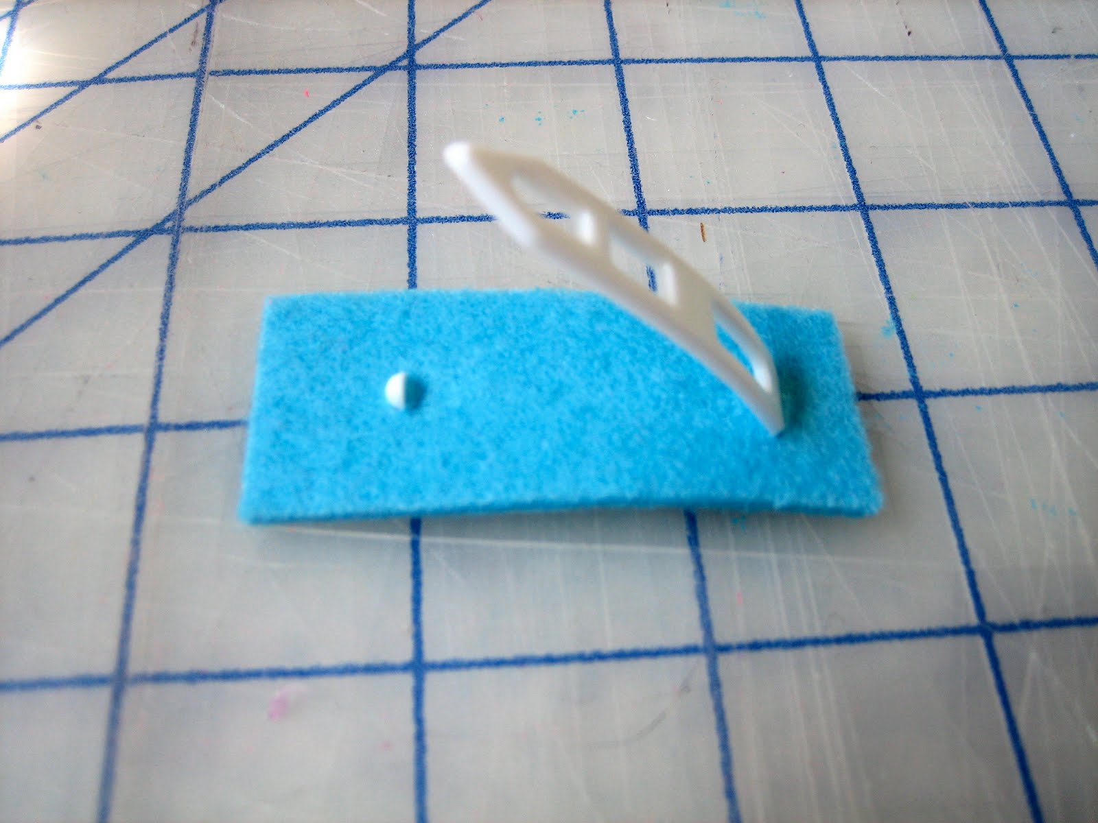 Simple Felt Hair Clip Tutorial The Cottage Mama