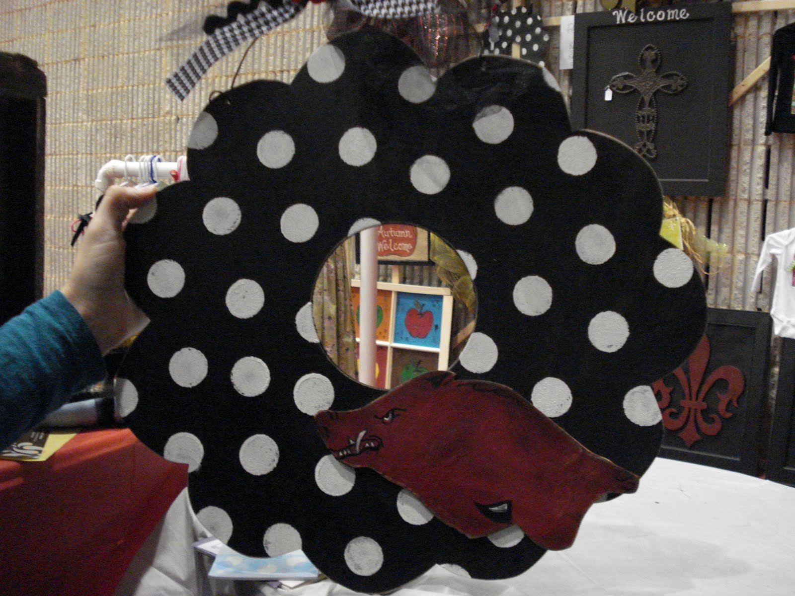 BIG HOUSE, little table Jonesboro Craft Show Little Bit of Christmas