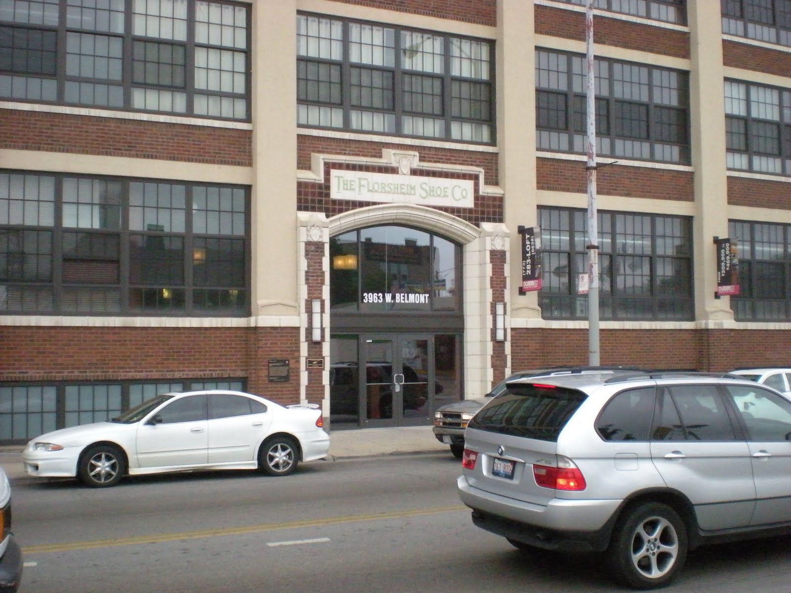 florsheim outlet store