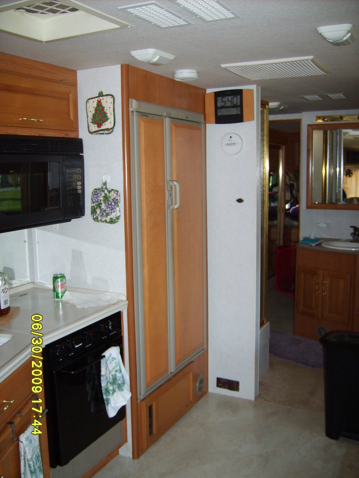 [SD531905.JPG]
