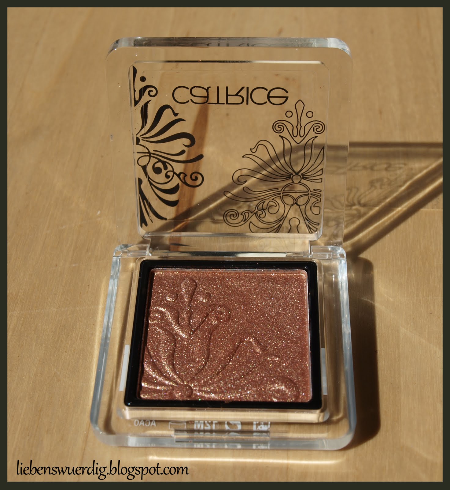 Liebenswürdig Liebenswürdig