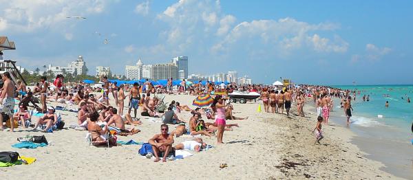 Calle Ocho Miami Beach The Best Beaches In World Trail Chatter Miami Attractions Events Things To Do Nightlife Image Calle Ocho
