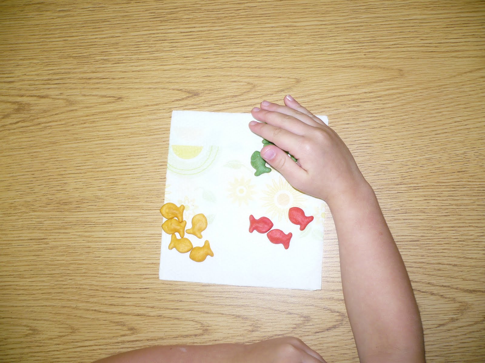 Centers and Circle Time: Preschool Goldfish Math