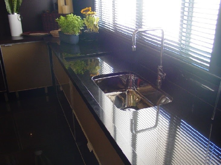 Black Honed Granite With White Kitchen Black Honed Granite With White Kitchen