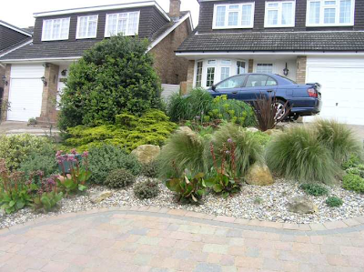 Garden Contemporary of 2014: Front Garden Design