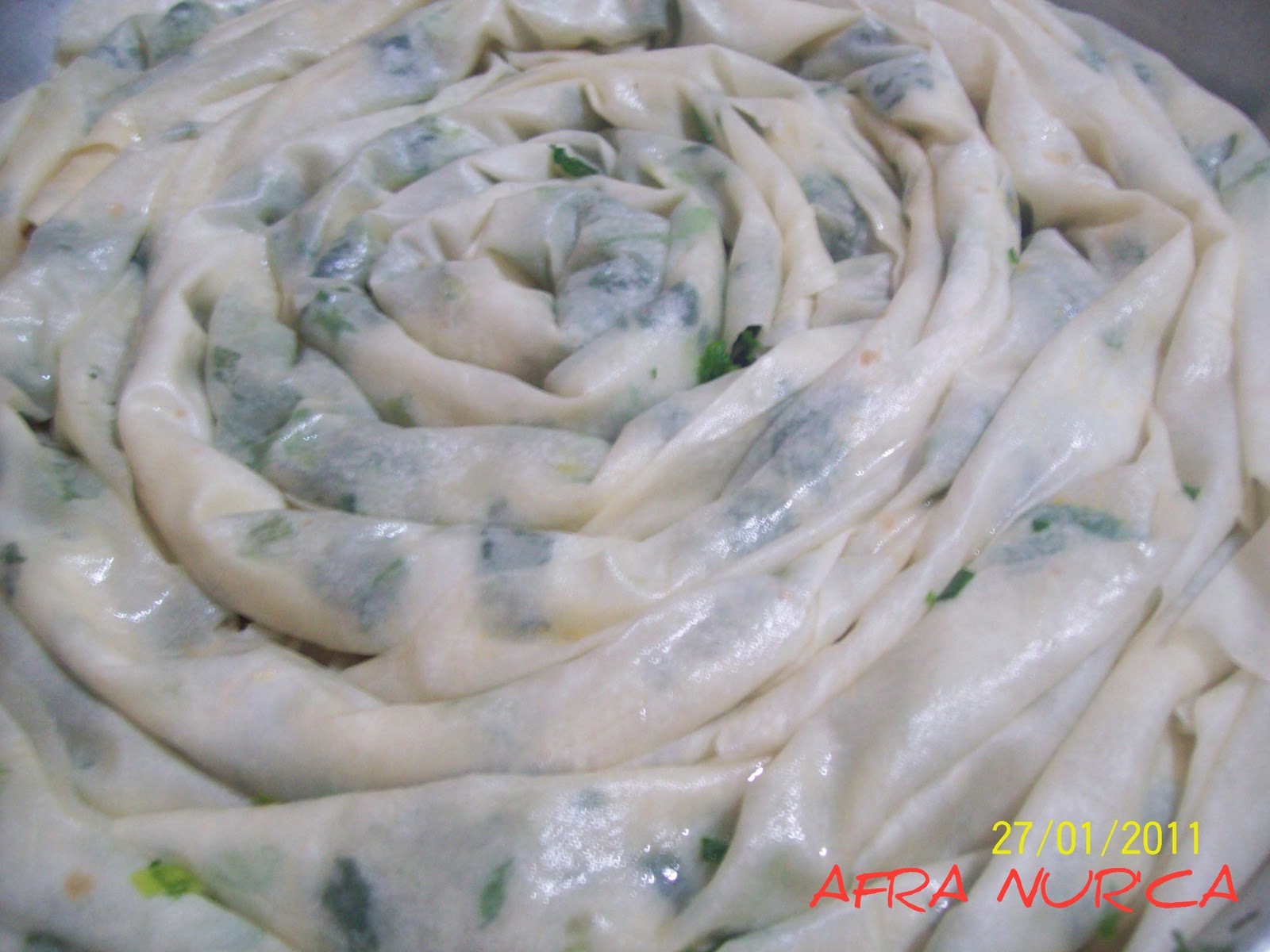 AFRA NUR�CA ISPANAKLI PIRASALI BÖREK