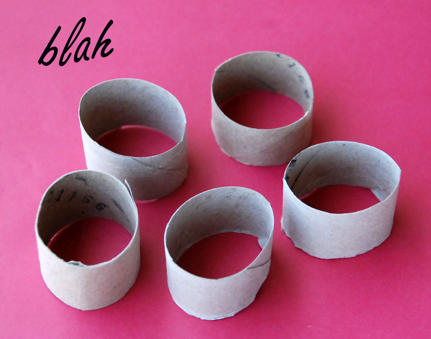 blah to TADA!: Paper Chains