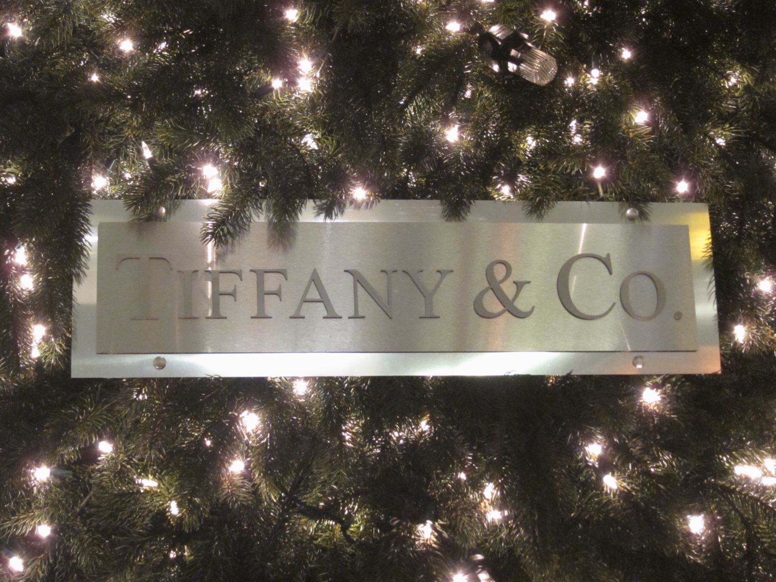 blah to TADA! Christmas at Tiffany's