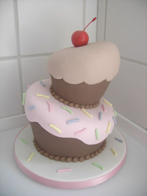 Cake Decorating With Fondant: Beginners Tips For Working ...