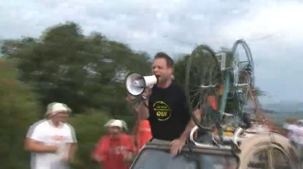 Remi Gaillard refait le Tour de France