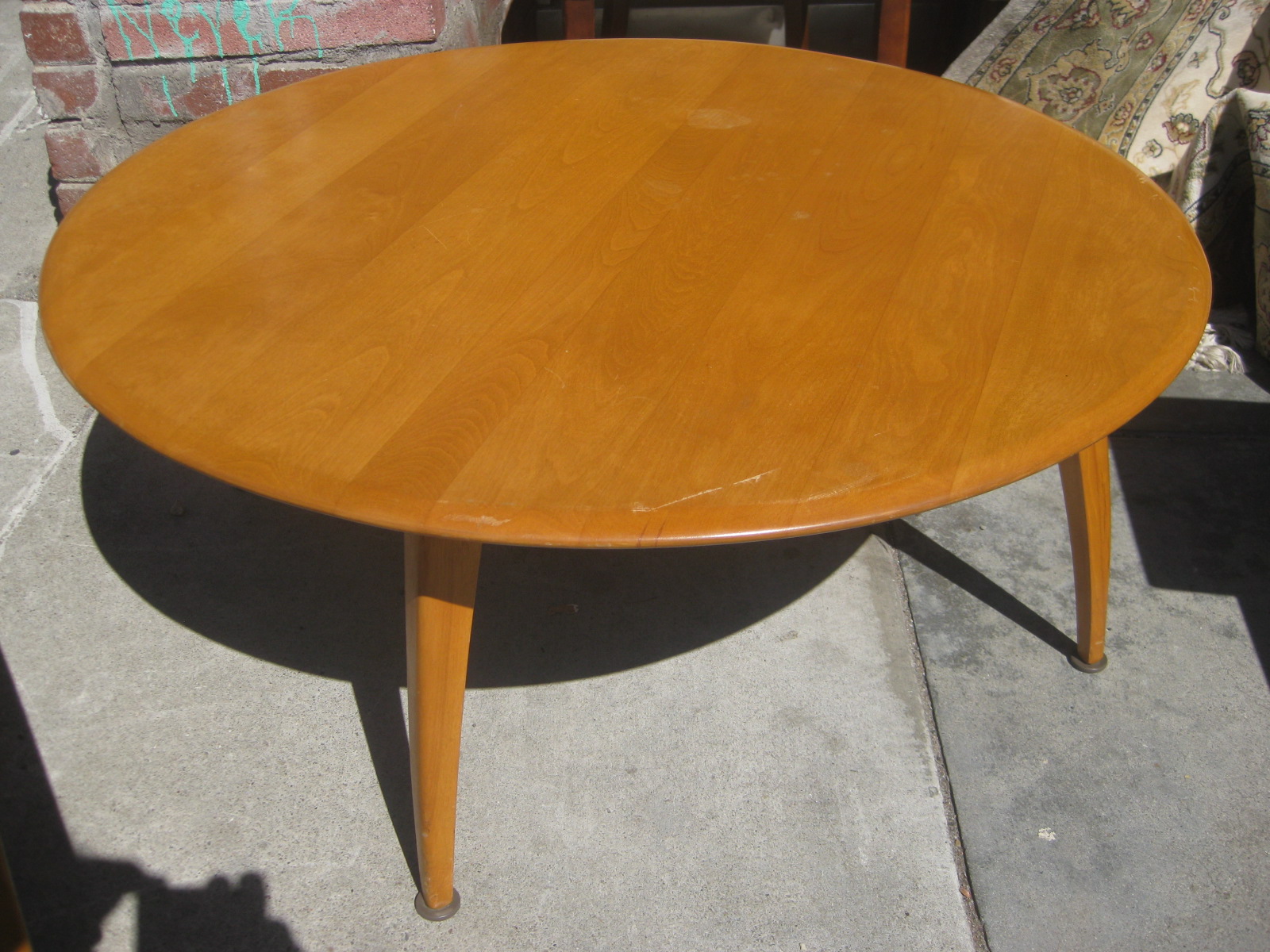 UHURU FURNITURE & COLLECTIBLES SOLD Heywood Wakefield Maple Coffee