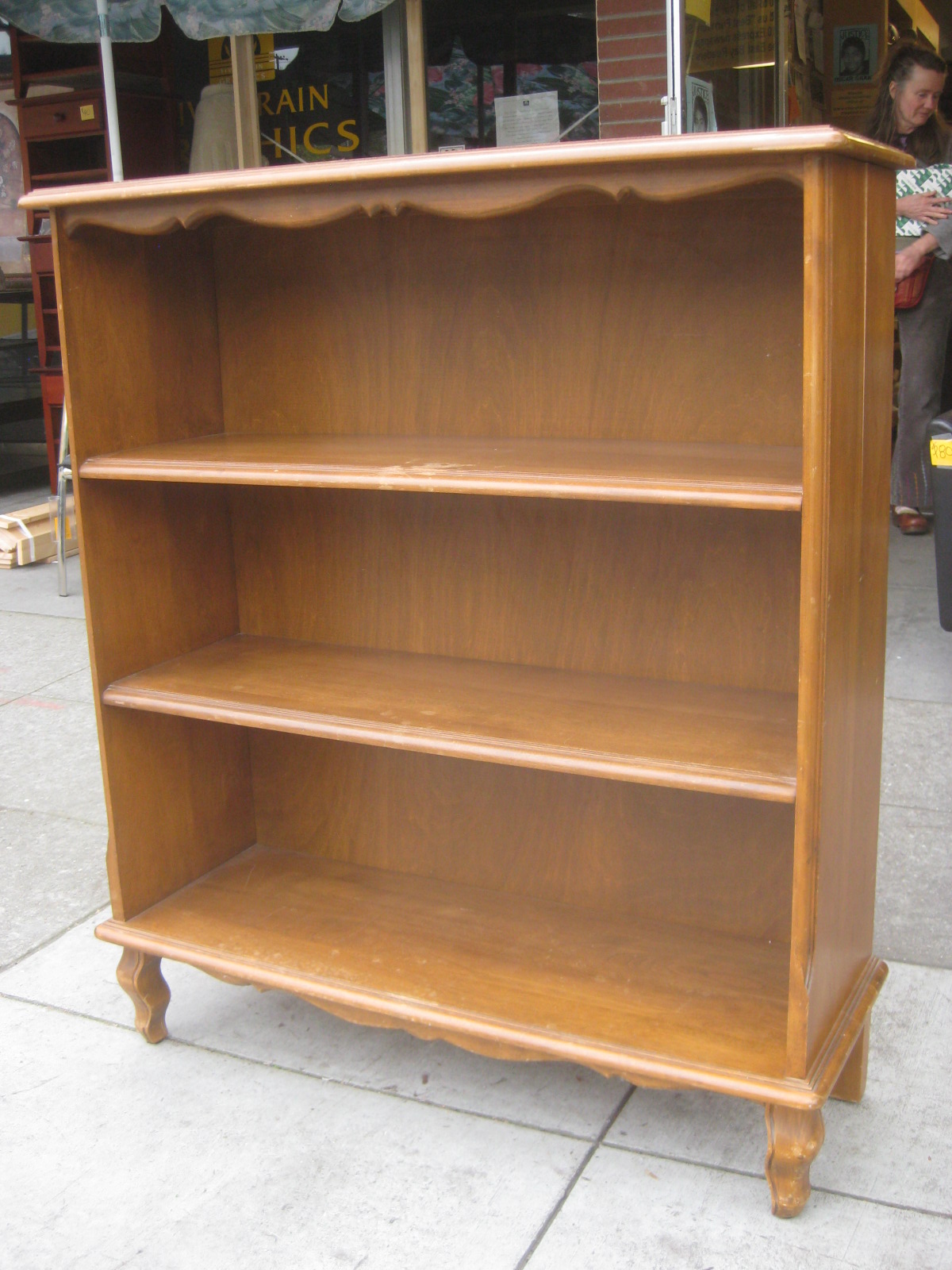 UHURU FURNITURE & COLLECTIBLES SOLD Maple Bookshelf 45