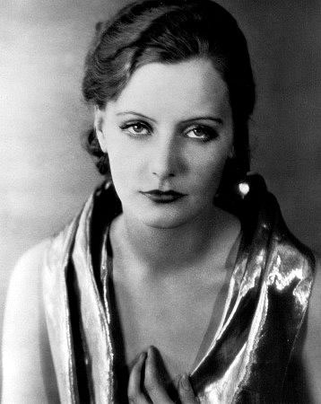 Fournier Clothing: Greta Garbo, the lovely recluse.