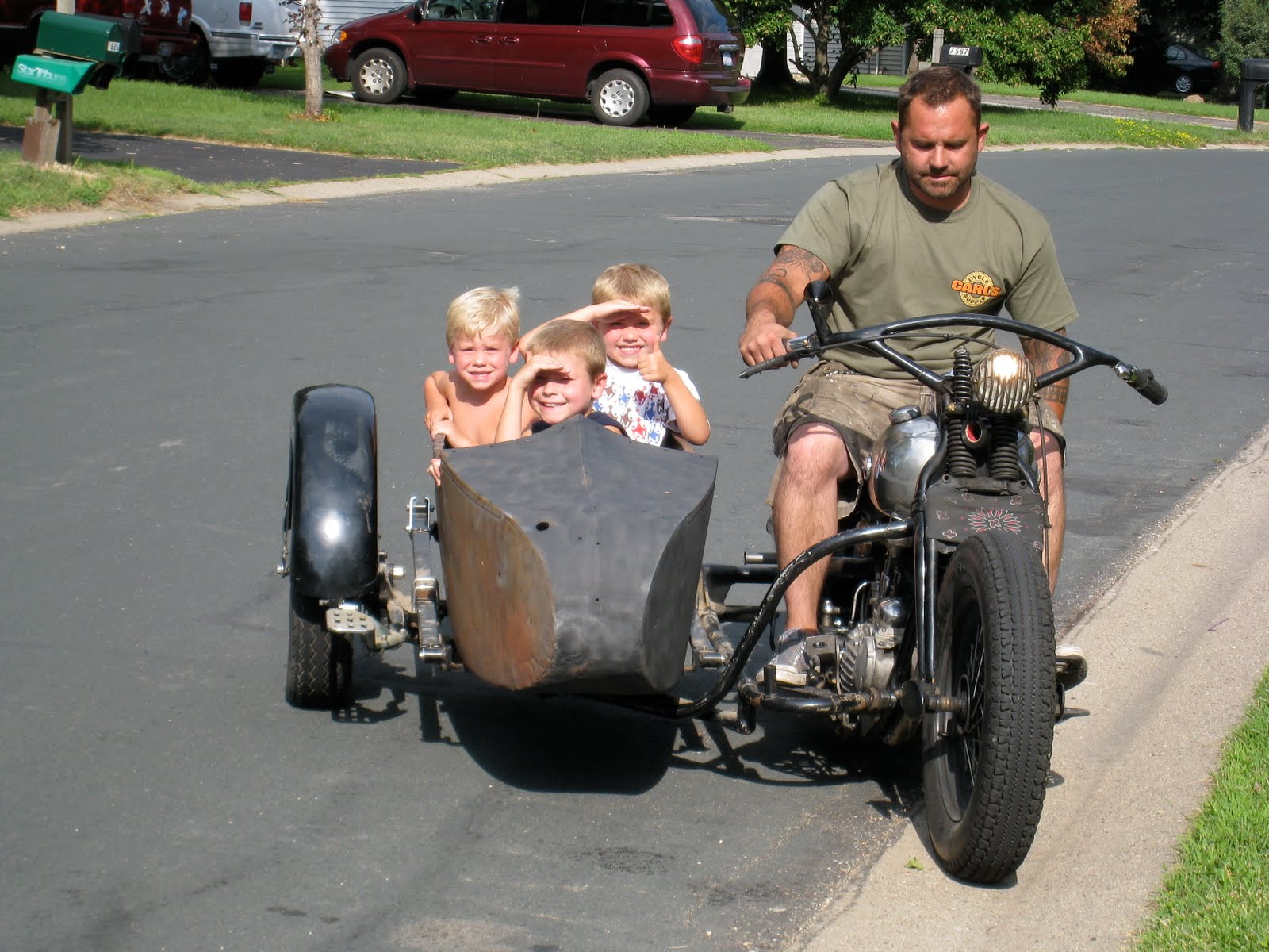 Bloomington Harley Davidson >> VINTAGE BIKE ADDICTION: My new 1940 LE sidecar rig on my ... Bloomington Harley Davidson >> VINTAGE BIKE ADDICTION: My new 1940 LE sidecar rig on my ...
