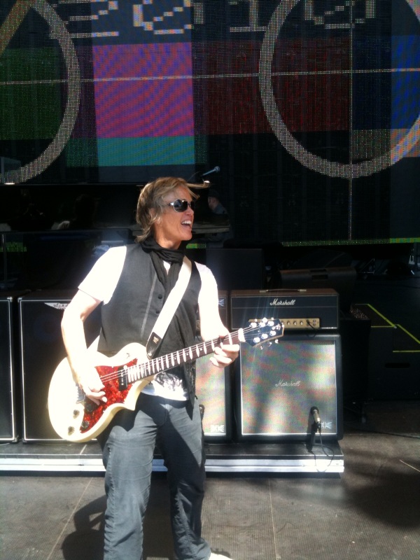 Official Voyage Air Guitar Blog Brian Ray Guitarist For