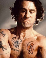 http://4.bp.blogspot.com/_i7Zehv0kPbs/S2hjDj6jIgI/AAAAAAAAAXg/g6993MAQyWA/s200/robert-deniro.jpg
