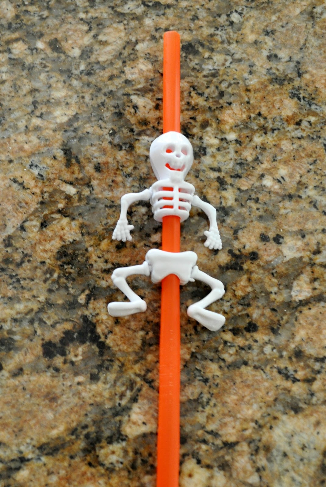 Black Dancing Skeleton | Bulk Halloween Paper Straws 2000 Units