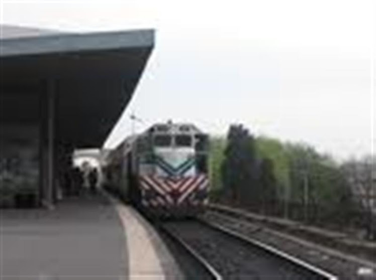 Est Sarandi (hacia Dominico)